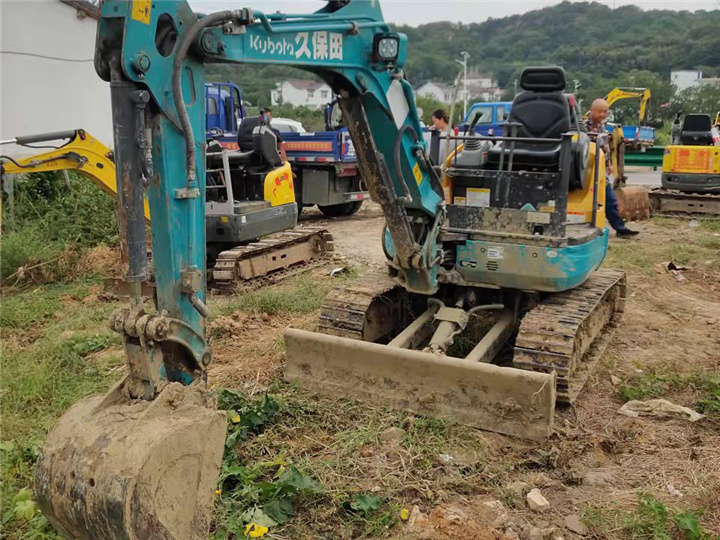 常熟小挖机出租