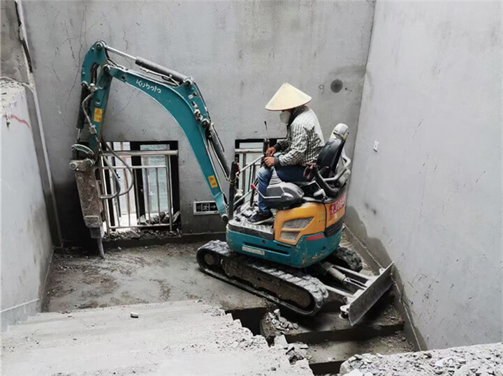 常熟小挖机出租公司